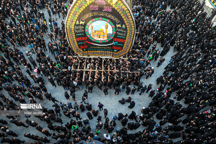 محرم در حسینیه ایران؛ "از بهرشهید تا نخل برداری"