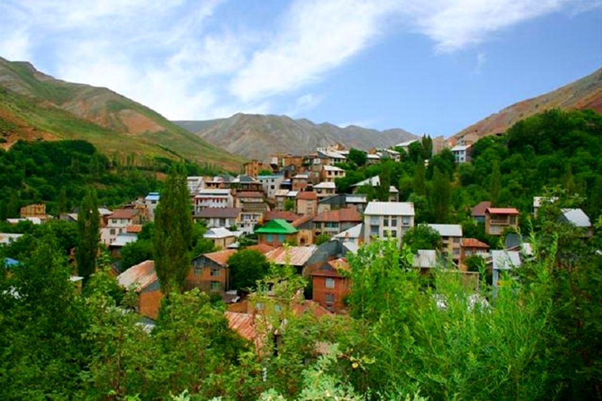 آبنیک؛ روستایی زیبا با مناظری دل‌انگیز