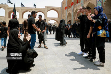 Tourists take part in mourning rituals in Yazd