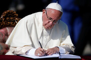 El Papa Francisco califica de “Una salvajada” blasfemia contra el Corán