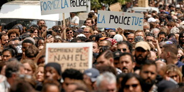 Violences policières en France : le ministre de l’Intérieur veut offrir une impunité à la police 
