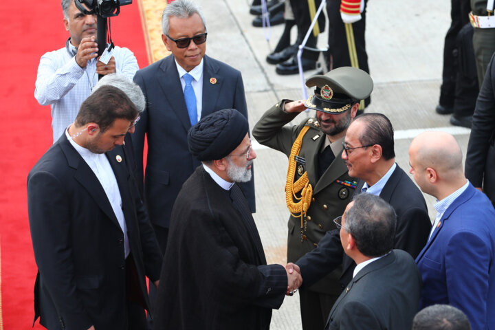 از تقویت دیپلماسی فناوری و محرومیت زدایی تا عارضهیابی دانش بنیانها 12 از تقویت دیپلماسی فناوری و محرومیت زدایی تا عارضهیابی دانش بنیانها