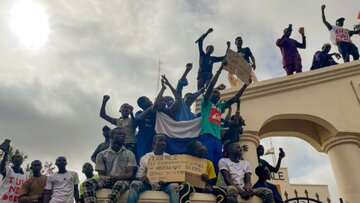 بایدن: رئیس جمهوری نیجر آزاد شود