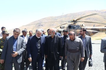 وزیر کشور از مرز تمرچین پیرانشهر بازدید کرد