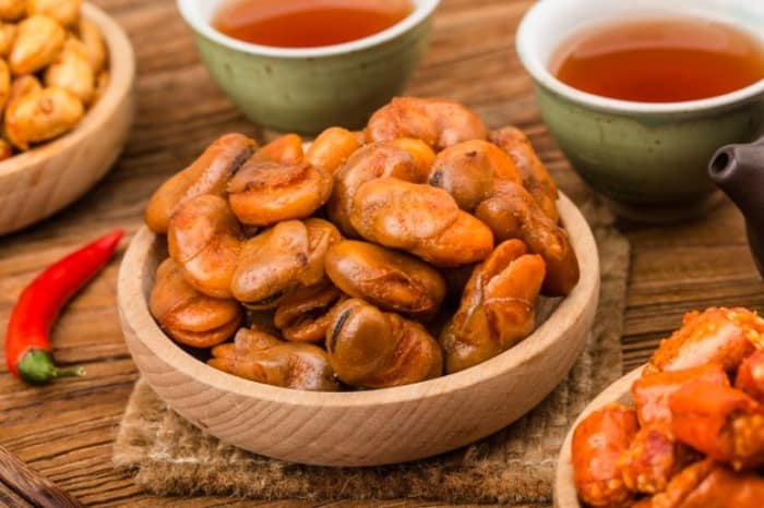 چه افرادی نباید باقالا مصرف کنند؟