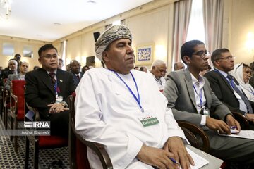 Revivez la conférence « L'Iran et les BRICS » en image