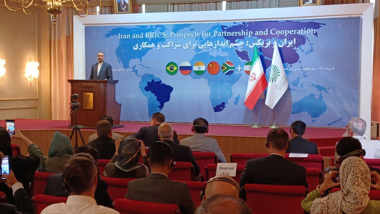Die Partnerschaft zwischen Iran und BRICS hat in Bereichen Transport und Nord-Süd-Korridor begonnen