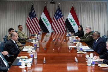 وزیر دفاع عراق با همتای آمریکایی خود دیدار کرد