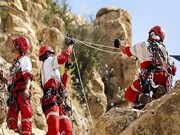 کوهنوردان گرفتار در ارتفاعات "داورزن" خراسان رضوی در سلامت کامل هستند + فیلم