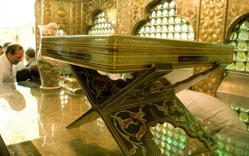 آرامگاه شاهچراغ؛ نگین زمردین شیراز