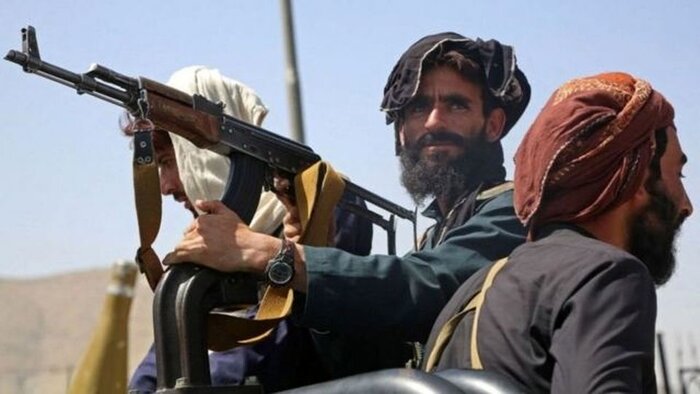 آمریکا برای حذف رقیبان خود، حکومت قبیله‌ای در افغانستان مستقر کرد