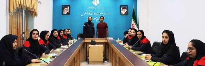 دوره مربیگری فوتبال ساحلی سطح یک ایران در مهریز یزد آغاز شد