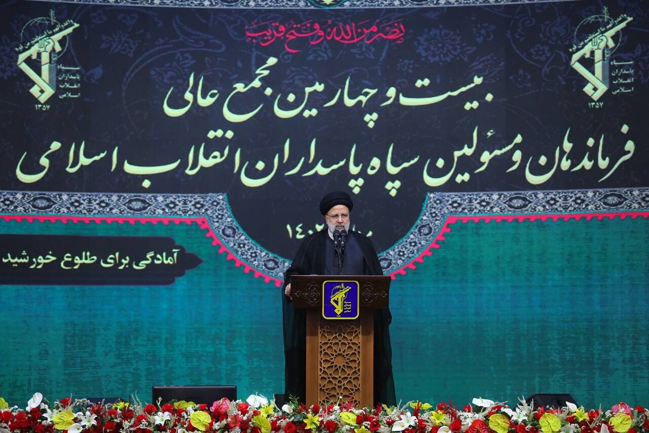 Raisi lauds IRGC’s role in safeguarding region