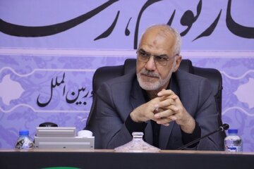 استاندار خوزستان: وضعیت عمرانی مرکز استان نیاز به تقویت دارد/ دولت سیزدهم جناحی نیست
