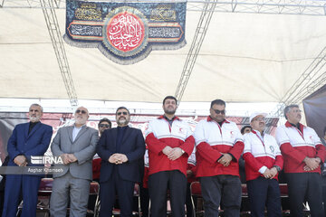 Red Crescent caravan seen off before Arbaeen walk