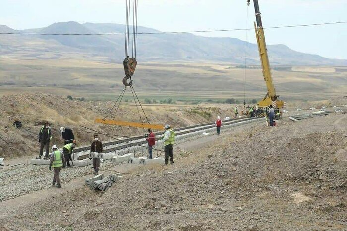 فرماندار سربیشه: نگاه راهبردی رهبر انقلاب، مسیر توسعه مناطق مرزی را هموار کرد