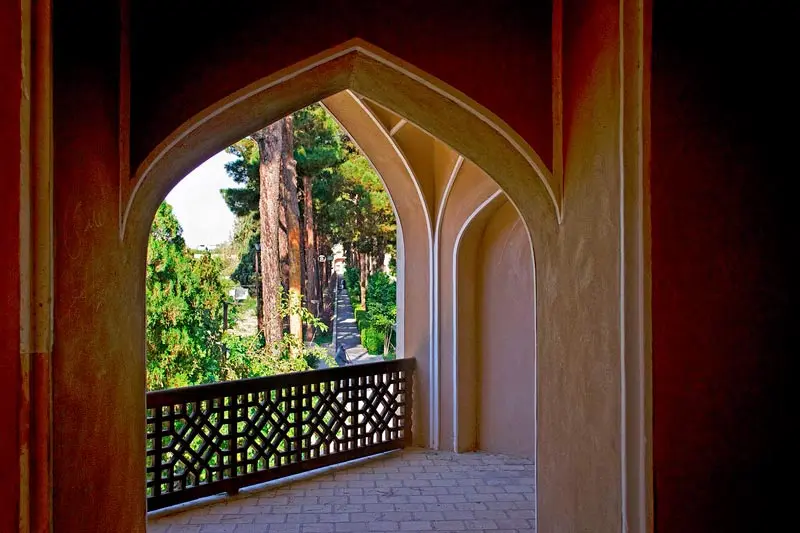 باغ دولت آباد یزد با بلندترین بادگیر جهان