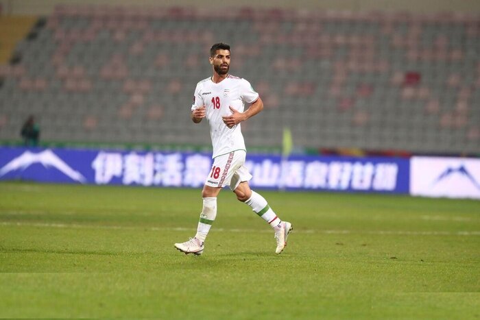 روشن:از دعوت سرلک انتقاد نمیکنم/ چه کسی بهتر از خداداد برای قلعهنویی؟