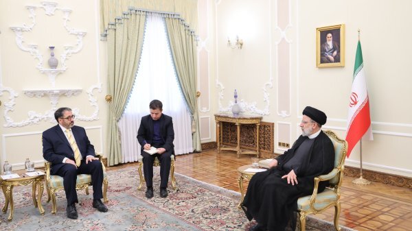 تاکید رئیس جمهور بر آمادگی ایران برای گسترش روابط تجاری با کشورها