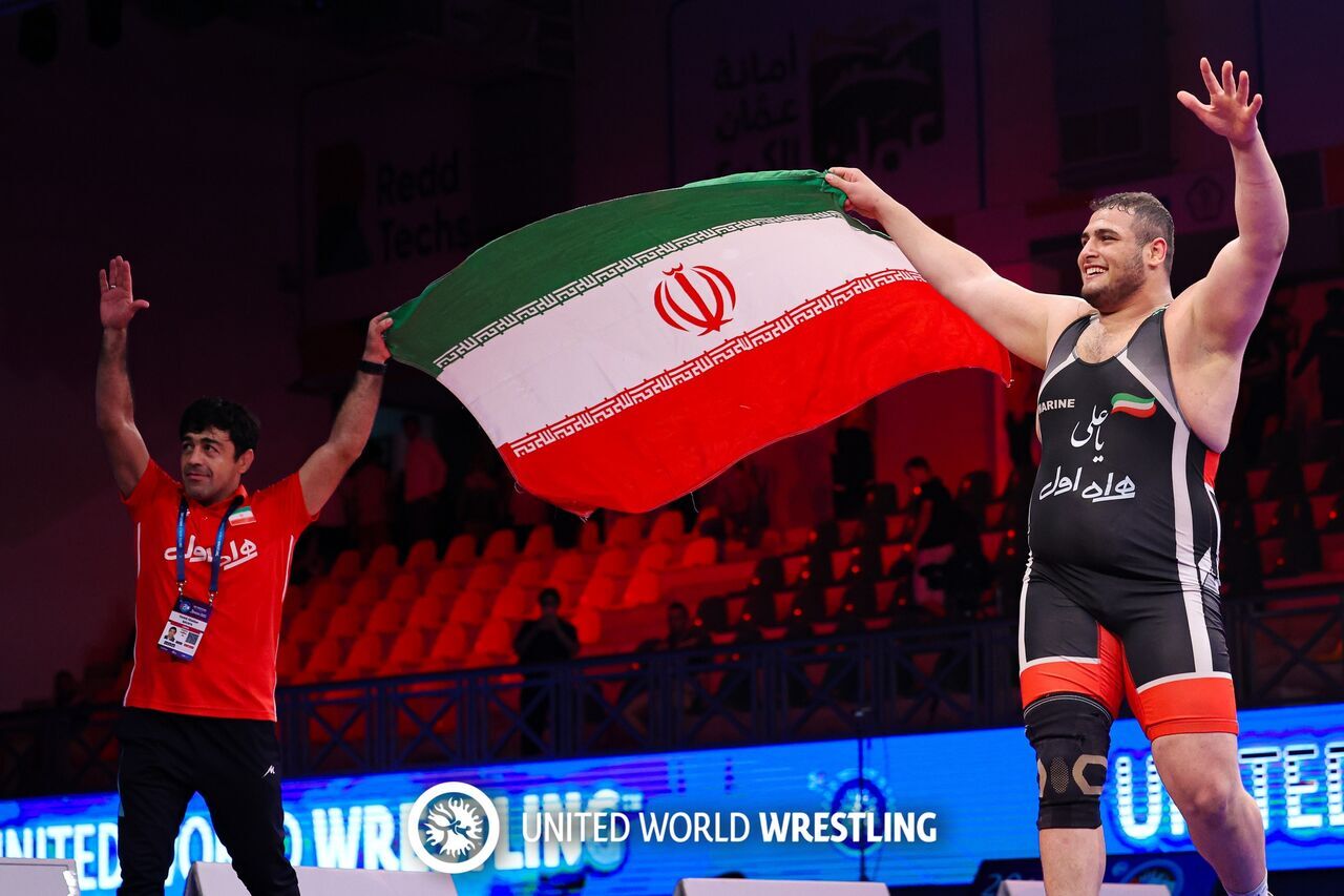 Dünya Genç Güreş Şampiyonası'nda İranlı Güreşçiler için Mutlu Son