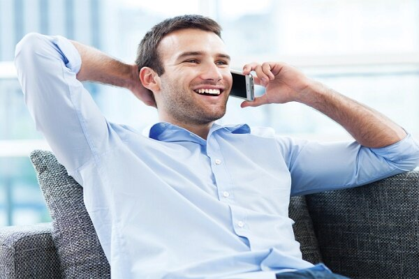 آداب حرف زدن با تلفن که باید بلد باشیم