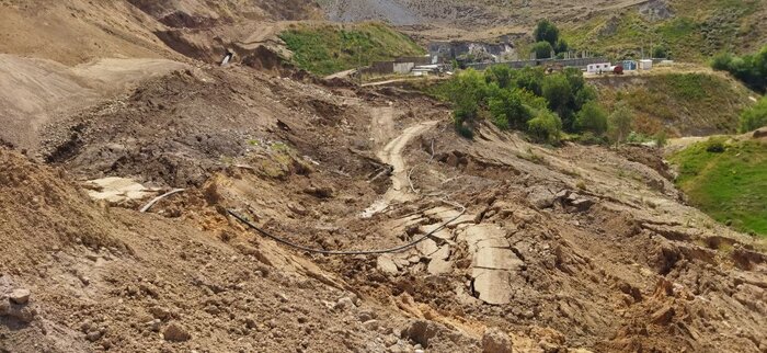 رانش زمین، بمب ساعتی کوهستان