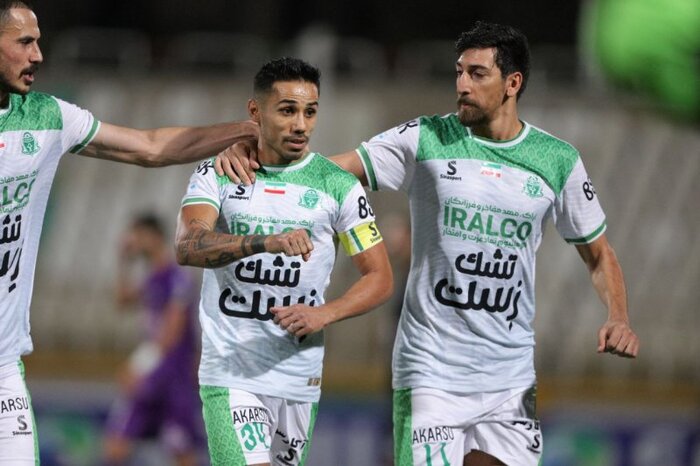 ادامه تاختوتاز سپاهان با حضور یک مهمان ناخوانده!