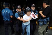 پساب فوکوشیما؛ ۱۶ نفر به دلیل تلاش برای ورود به سفارت ژاپن در سئول دستگیر شدند