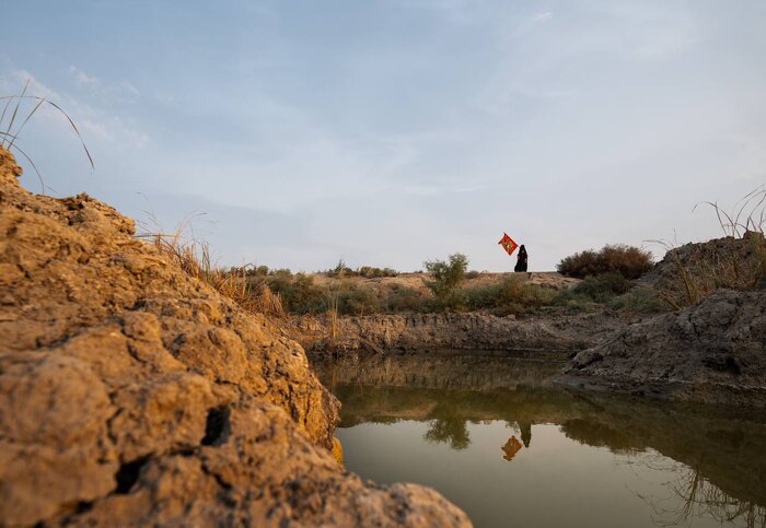 زائران اربعین در راه کربلای معلی + گزارش تصویری