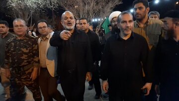 فیلم | بازدید وزیر کشور از پایانه مرزی خسروی و منذریه عراق و روند تردد زوار اربعین