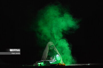 A play in central Iran to renarrate Karbala incident