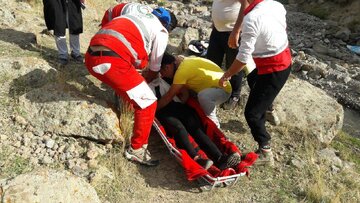 پیکر کوهنورد مفقود شده قله راگا شهر ری در جاده متروکه معدن پیدا شد+فیلم