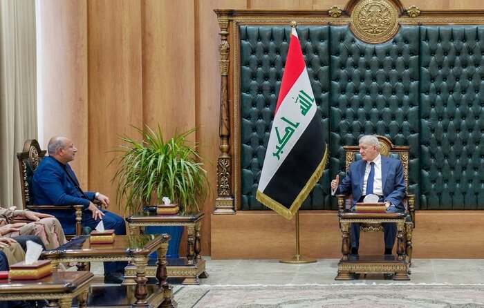 سفر زیارتی رئیس جمهور عراق به کربلا/ «رشید» حرم امام حسین (ع) را زیارت کرد