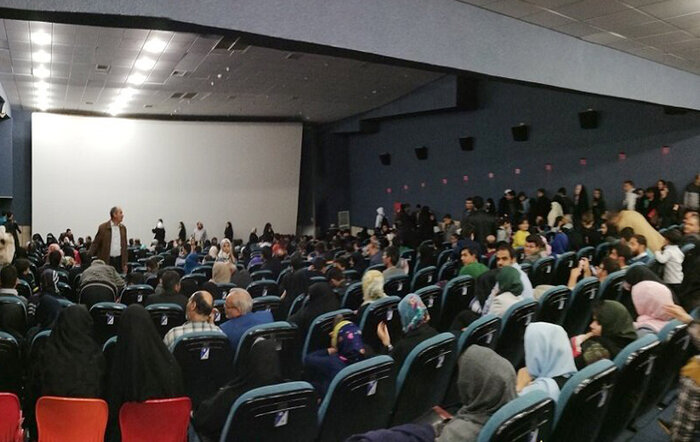 ۲ ماه جلوتر از سال گذشته؛ سینمای ایران ۱۰ میلیون نفری شد