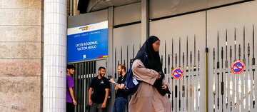 Islamophobie : la France impose une police du vêtement dans les écoles