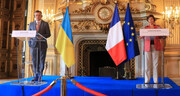 تاکید فرانسه بر تداوم حمایت از اوکراین در جنگ با روسیه