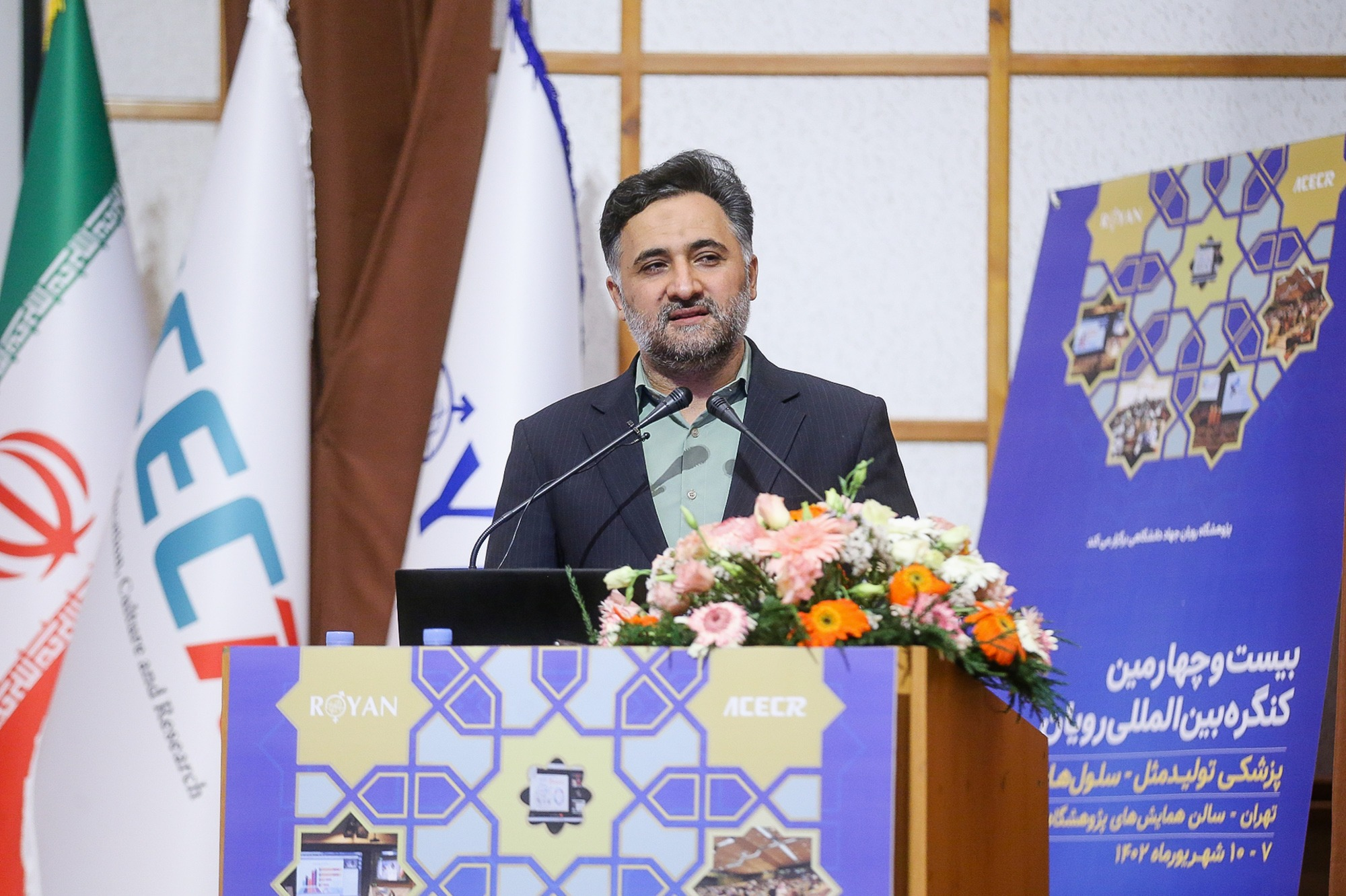 تجلیل از پیشکسوتان و دانشمندان جوان تولیدمثل، سلولهای بنیادی و زیستفناوری در کنگره رویان 2 170582148