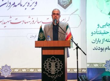 استاندار کرمان: مانع‌زدایی نیاز مهم بخش سرمایه‌گذاری استان است