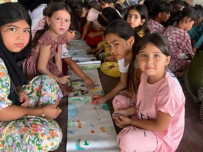 آوای شادمانه کانون پرورش فکری گلستان برای کودکان سیلزده قورچای