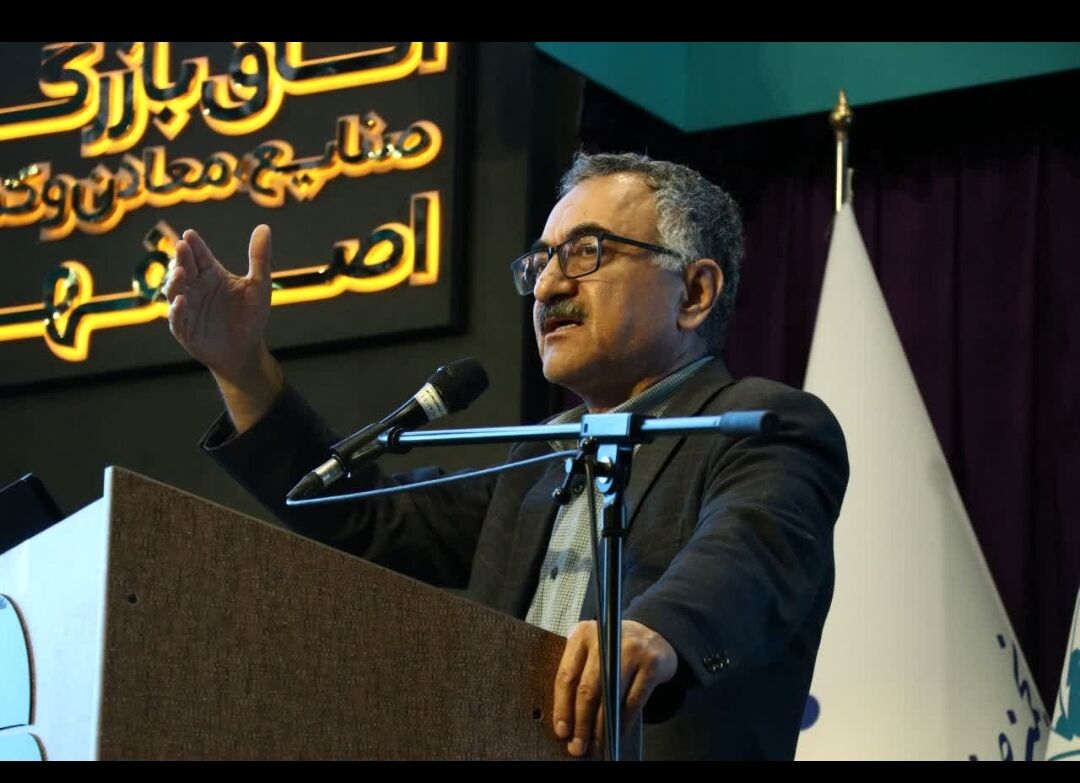 سعید لیلاز: اقتصاد ایران روند رو به رشد دارد/ نرخ تورم کاهشی است سعید لیلاز: اقتصاد ایران روند رو به رشد دارد/ نرخ تورم کاهشی است