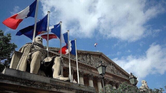 فرانسه: در صورت حمله به تاسیسات ما در نیجر، پاسخ می‌دهیم