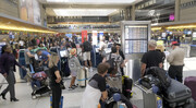 فرودگاه‌های شلوغ آمریکا در آخرین تعطیلات تابستانی