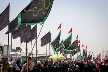 Arbaeen pilgrims in Iraq's Al Diwaniyah