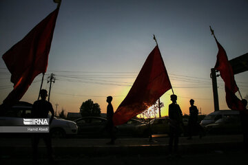 Arbaeen pilgrims in Iraq's Al Diwaniyah