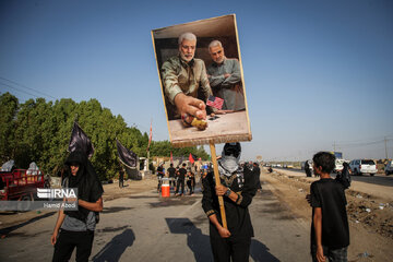 Arbaeen pilgrims in Iraq's Al Diwaniyah