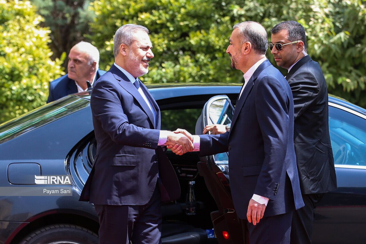 Die Außenminister Irans und der Türkei treffen sich