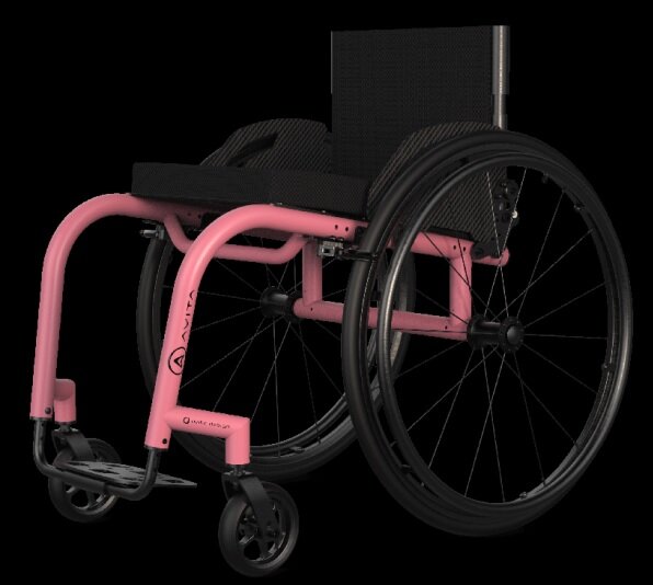 ویلچرهای تولیدی دانشبنیانها رایگان در اختیار زائران معلول قرار گرفت 2 ویلچرهای تولیدی دانشبنیانها رایگان در اختیار زائران معلول قرار گرفت