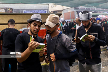 Pilgrims converge in Karbala on eve of Arbaeen