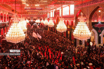 Pilgrims converge in Karbala on eve of Arbaeen