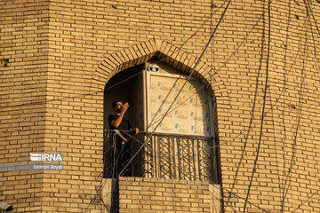 Pilgrims converge in Karbala on eve of Arbaeen